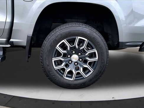 Used 2023 Chevrolet Colorado LT w/ LT Convenience Package III RWD image 35