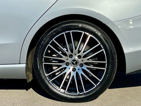 Certified 2023 Mercedes-Benz C 300 4MATIC Sedan image 13