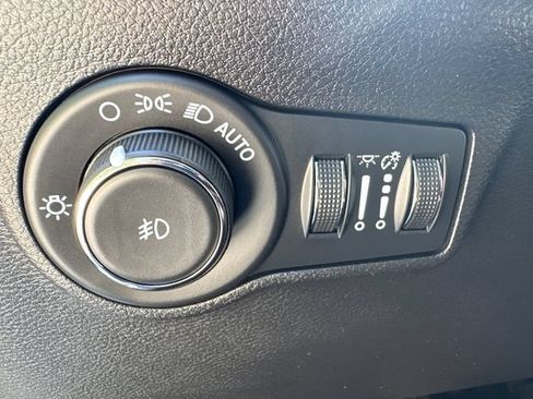 Used 2023 Jeep Compass Limited AWD/4WD image 24