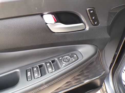 Certified 2023 Hyundai Santa Fe Limited AWD/4WD image 24