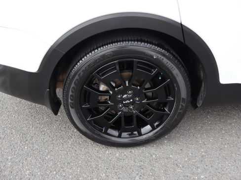 Used 2022 Kia Telluride EX w/ EX Premium Package AWD/4WD image 41