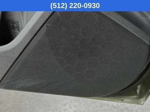 Used 2026 Subaru Crosstrek 2.5i Premium AWD/4WD image 23