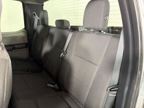Used 2019 Ford F150 XL w/ Equipment Group 101A Mid AWD/4WD image 18
