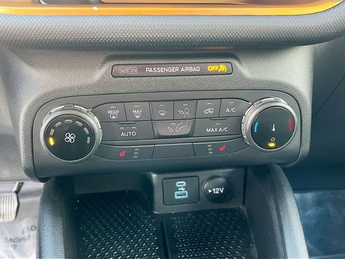 Used 2022 Ford Bronco Sport Badlands image 15