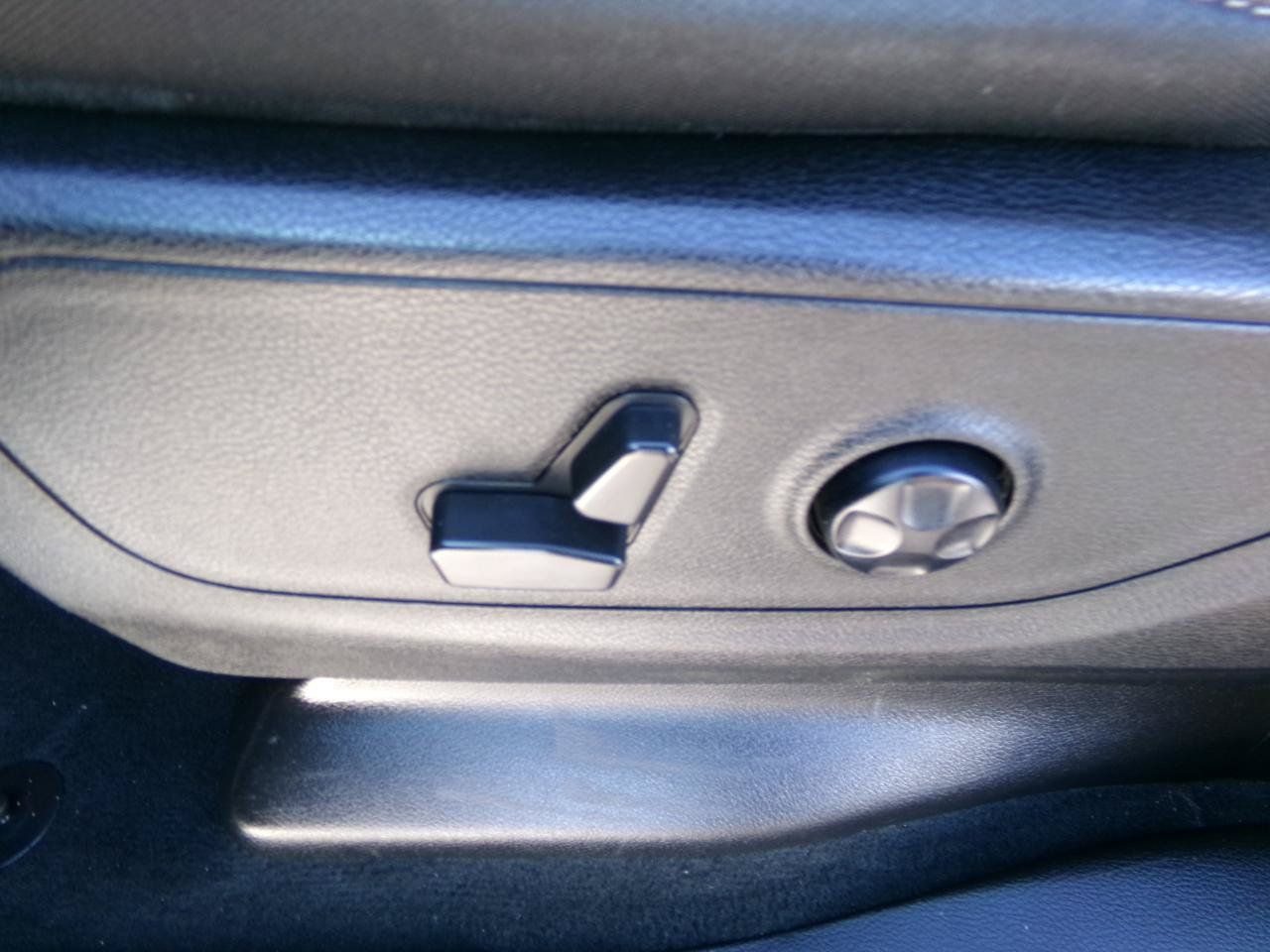 Used 2021 RAM 1500 Big Horn AWD/4WD image 17