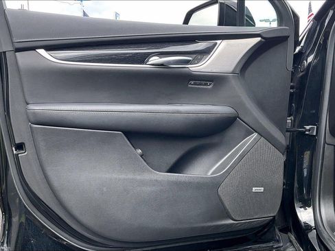 Used 2020 Cadillac XT5 Premium Luxury AWD/4WD image 25