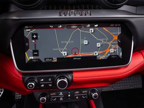 Used 2019 Ferrari Portofino RWD image 48