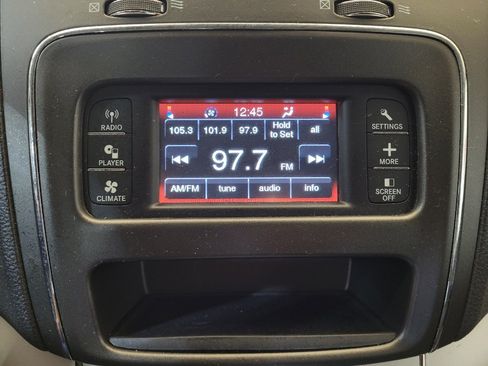Used 2017 Dodge Journey SE FWD image 25