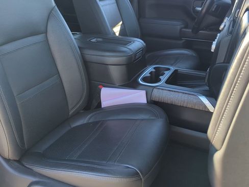 Used 2021 GMC Sierra 3500 Denali w/ Denali Ultimate Package image 28