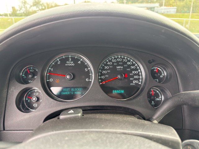 Used 2013 Chevrolet Avalanche LS w/ All-Star Edition AWD/4WD image 19
