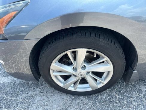 Used 2015 Nissan Altima 2.5 SL w/ Technology Package FWD image 10