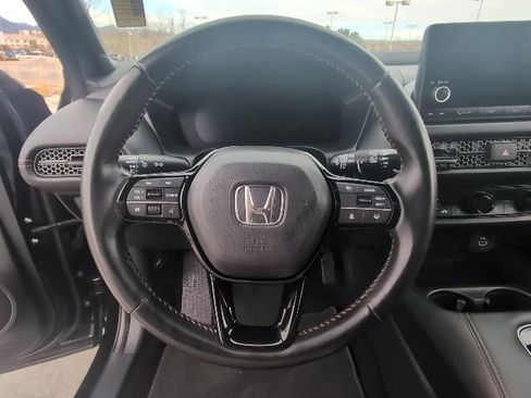 Used 2025 Honda HR-V Sport image 13