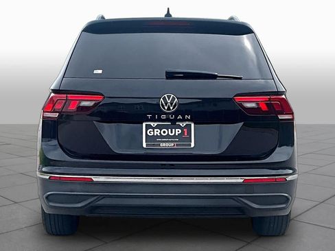 Used 2022 Volkswagen Tiguan S FWD image 5
