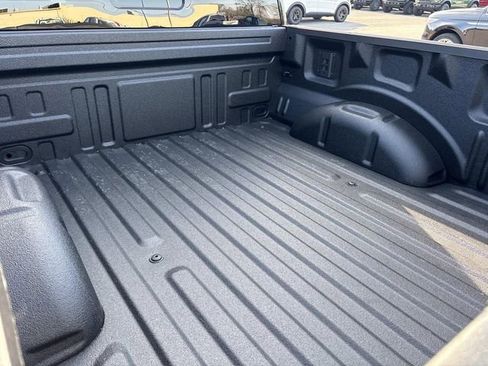 Used 2025 Ford F150 King Ranch w/ FX4 Off-Road Package image 13