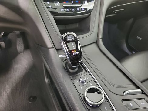 Certified 2024 Cadillac XT5 Premium Luxury AWD/4WD image 30