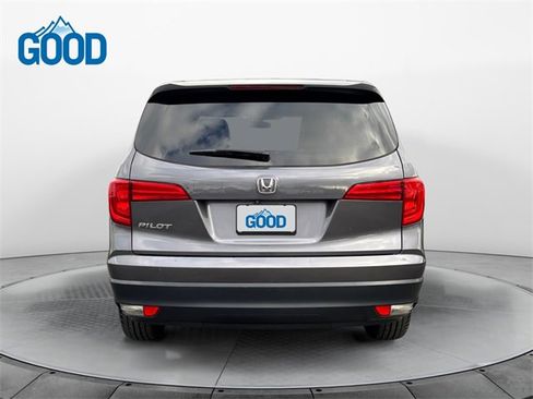 Used 2018 Honda Pilot LX image 4