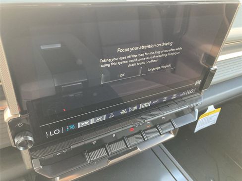 New 2025 GMC Hummer EV 3X w/ LPO, Dark Essentials Package image 16