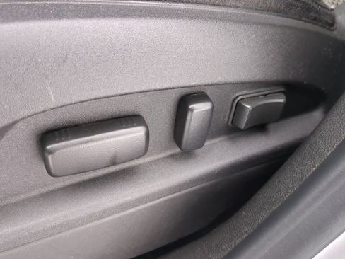 Used 2015 GMC Terrain SLE w/ Convenience Package image 16