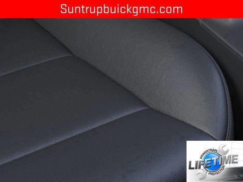 New 2026 GMC Canyon Elevation w/ Convenience Package image 52