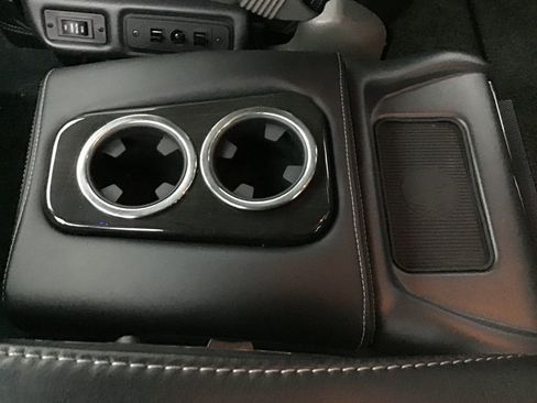 Used 2021 GMC Savana 2500 image 26