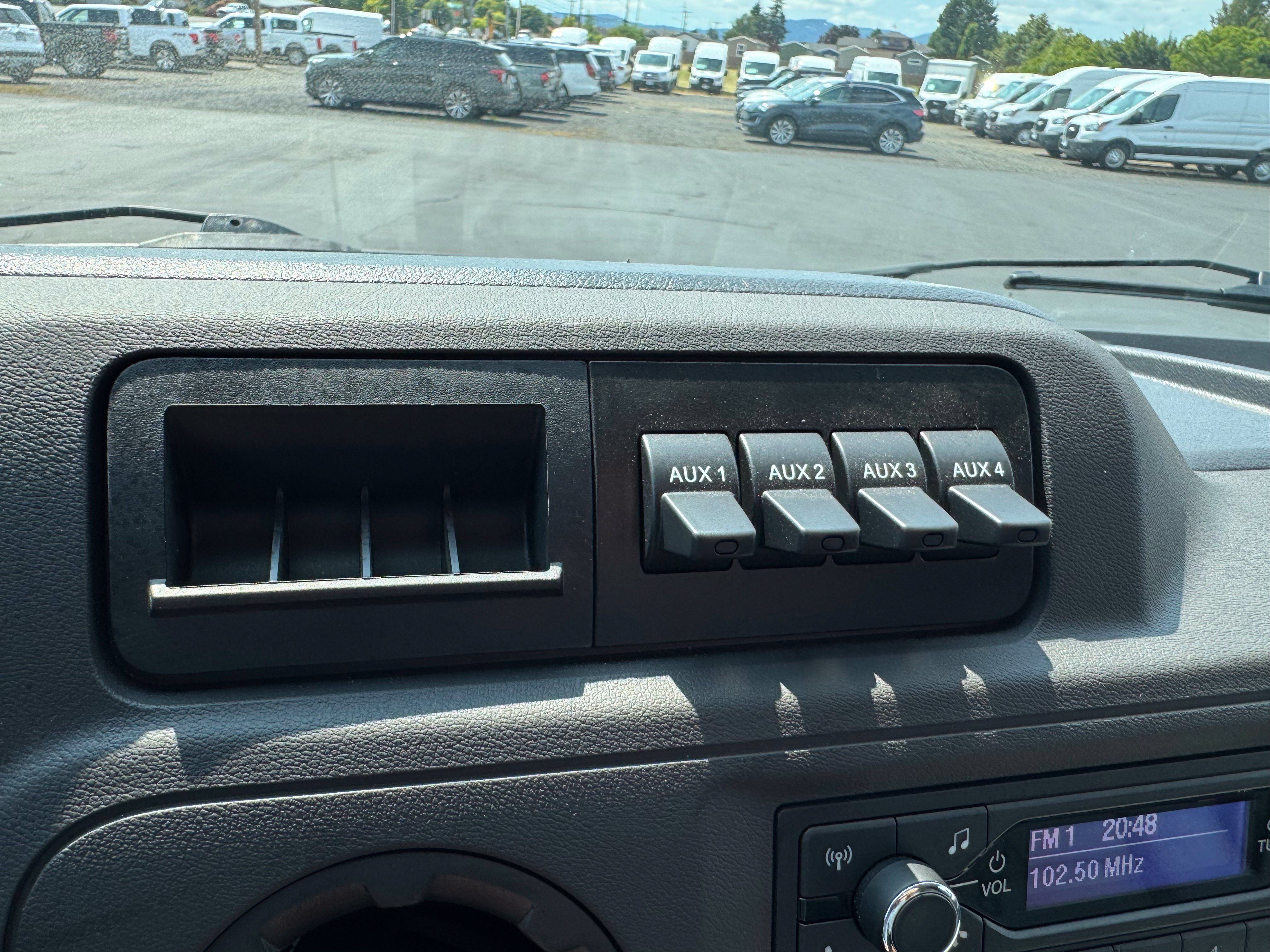 Used 2023 Ford E-450 and Econoline 450 Super Duty w/ Power Windows & Locks Group RWD image 47