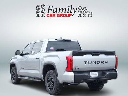 New 2026 Toyota Tundra SR5 AWD/4WD image 3
