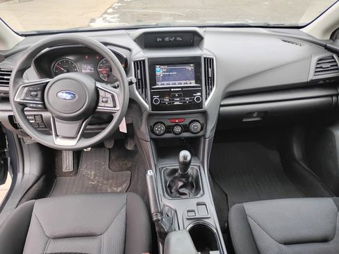 Used 2017 Subaru Impreza 2.0i image 7