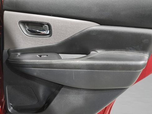 Used 2019 Nissan Murano SL w/ Cargo Package image 30