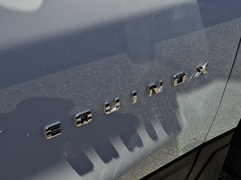 Used 2023 Chevrolet Equinox LS w/ LPO, Floor Liner Package AWD/4WD image 5