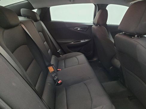 Used 2023 Chevrolet Malibu LS FWD image 19