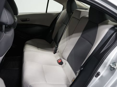 Certified 2022 Toyota Corolla LE image 25