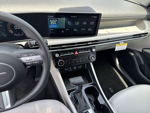 New 2026 Hyundai Tucson SEL FWD image 28