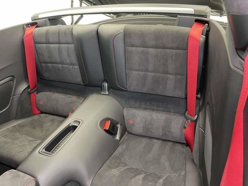 Certified 2019 Porsche 911 Targa 4 GTS AWD/4WD image 18