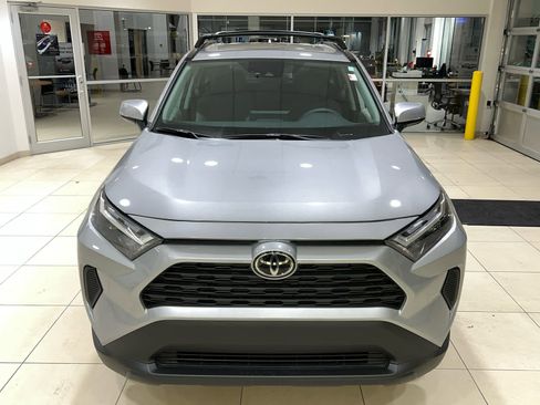 New 2025 Toyota RAV4 XLE w/ Convenience Package image 3