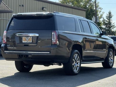 Used 2019 GMC Yukon XL Denali w/ Open Road Package image 6