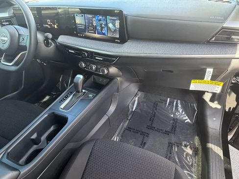 New 2026 Nissan Kicks S image 11