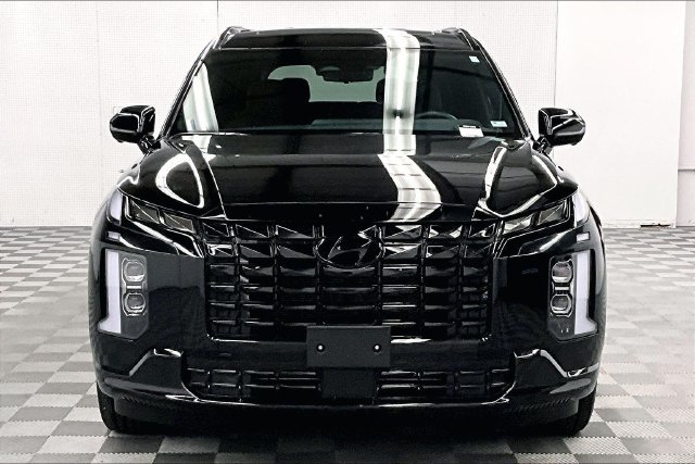 Used 2025 Hyundai Palisade Calligraphy AWD/4WD image 4