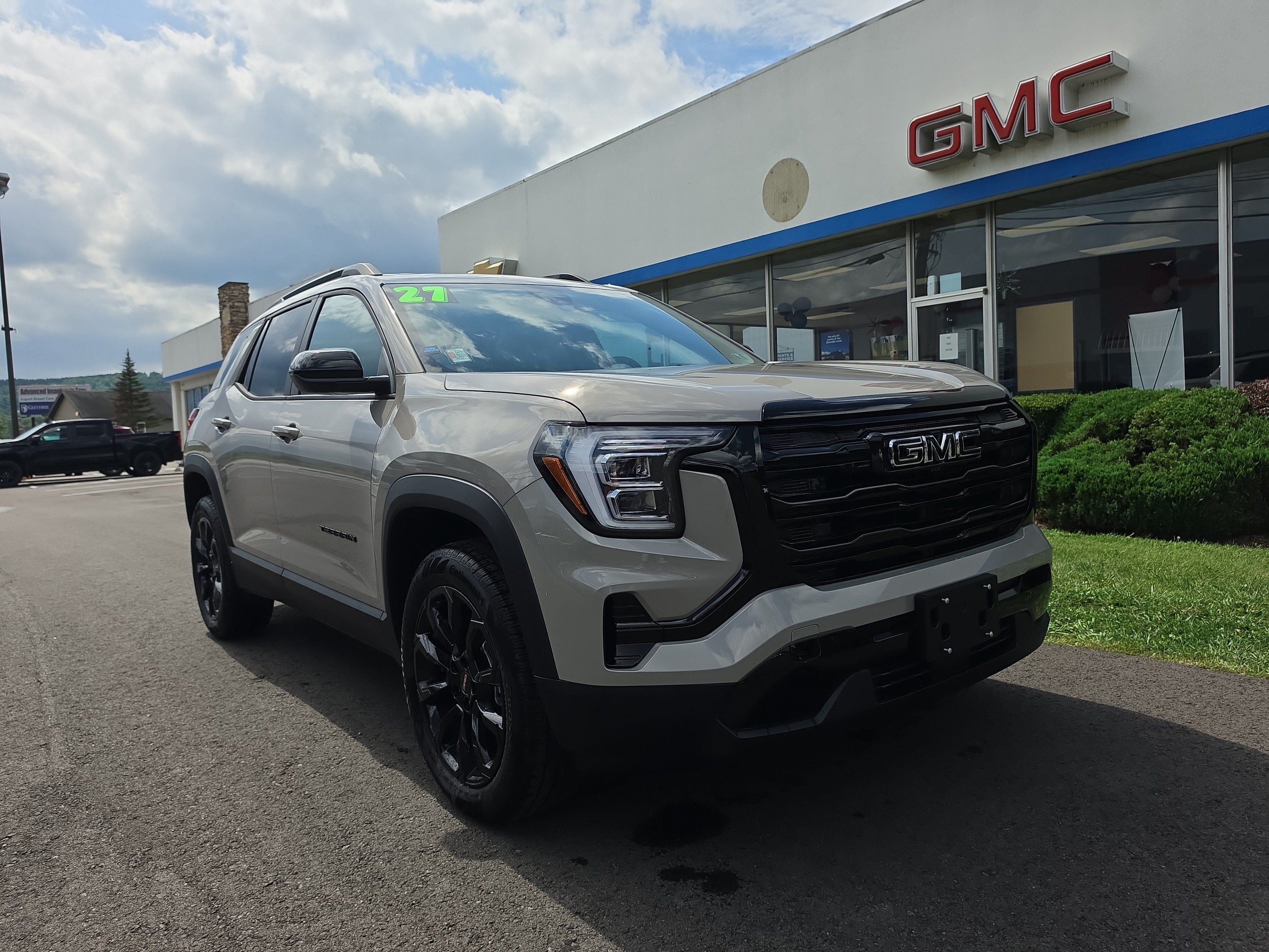 New 2027 GMC Terrain Elevation w/ Elevation Premium Package AWD/4WD image 1