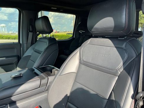 Used 2025 Ford F150 Raptor AWD/4WD image 13