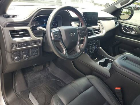 Used 2024 Chevrolet Tahoe RST w/ Luxury Package AWD/4WD image 6