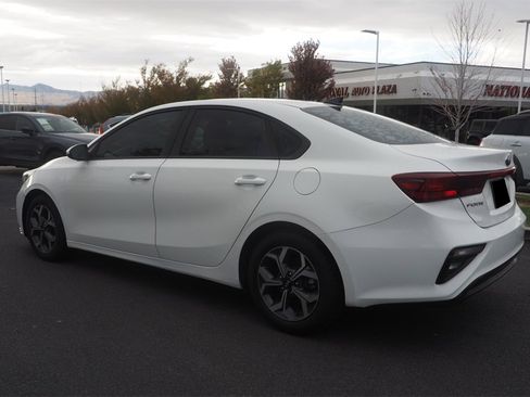 Used 2020 Kia Forte LXS image 7