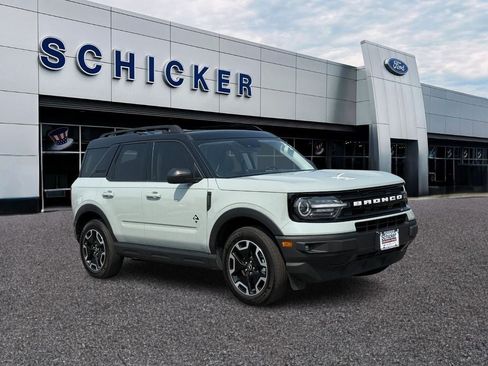 Certified 2024 Ford Bronco Sport Outer Banks AWD/4WD image 1