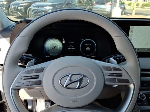Used 2025 Hyundai Palisade Calligraphy image 21
