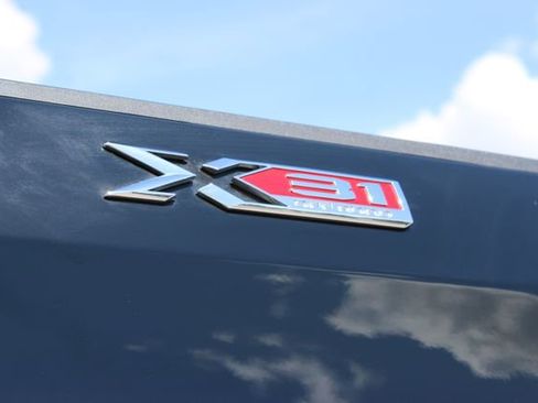 Used 2024 GMC Sierra 1500 Elevation w/ Elevation Premium Package AWD/4WD image 18