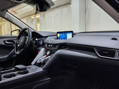 Used 2023 Acura TLX w/ Technology Package image 22
