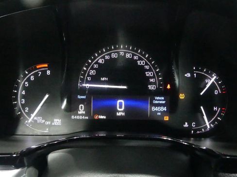 Used 2018 Cadillac XT5 Luxury w/ Driver Awareness Package image 33