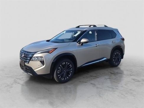 New 2026 Nissan Rogue Platinum w/ Platinum Premium Package image 2