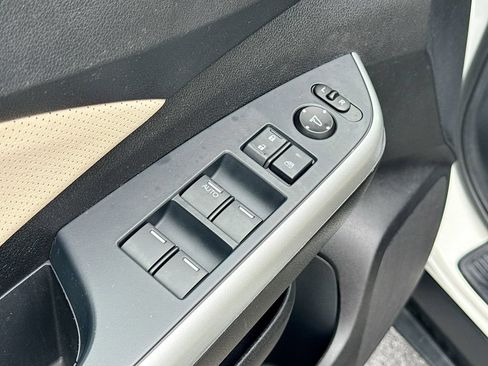 Used 2016 Honda CR-V EX-L image 17