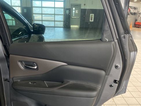 Certified 2023 Nissan Murano SL w/ SL Moonroof Package image 30