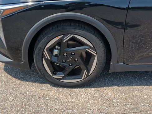 New 2025 Kia K4 EX image 10